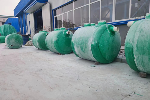 玻璃鋼化糞池應(yīng)該在哪里進(jìn)行購買 玻璃鋼化糞池應(yīng)該在哪里進(jìn)行購買